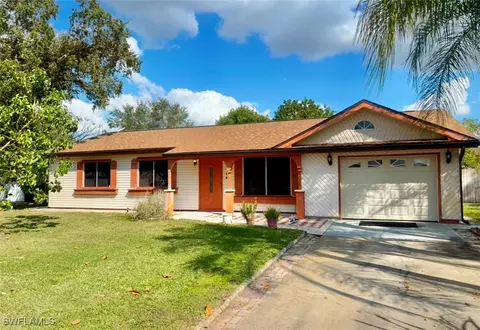 4036 S Edgewater Cir, Labelle, FL 33935