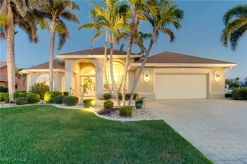 2519 SE 19th Ave, Cape Coral, FL 33904