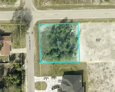 1300 E 10th St, Lehigh Acres, FL 33972