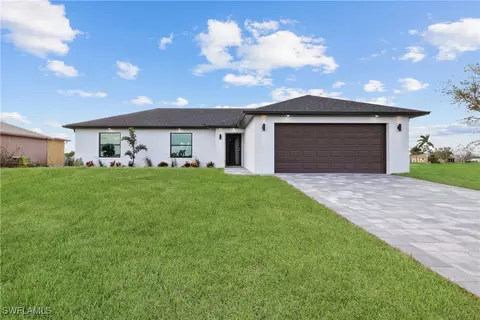 2034 NE 24th Ter, Cape Coral, FL 33909