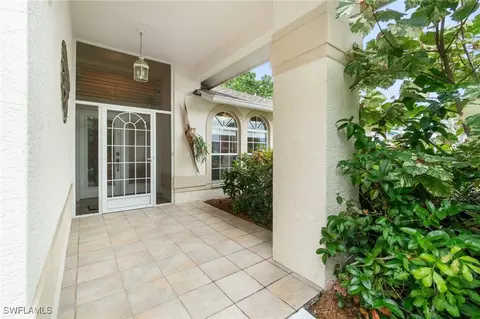218 Pinehurst Cir, Naples, FL 34113 photo 10