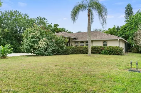 218 Pinehurst Cir, Naples, FL 34113 photo 7