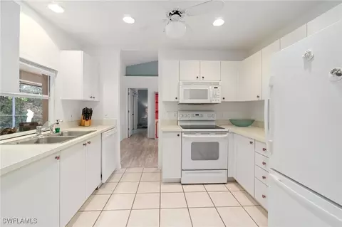 218 Pinehurst Cir, Naples, FL 34113 photo 22