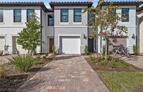 1481 Weeping Willow Ct, Cape Coral, FL 33909