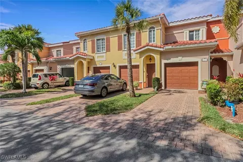 20221 Estero Gardens Cir #104, Estero, FL 33928