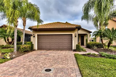 10952 Clarendon St, Fort Myers, FL 33913