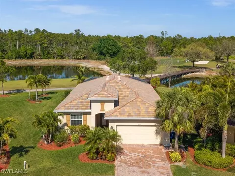 3002 Walnut Grove Ln, Alva, FL 33920