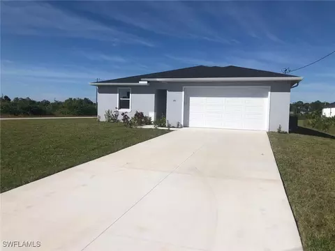 157 Peerless St, Lehigh Acres, FL 33974