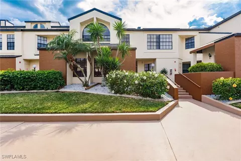 1720 Eagle Trce #5, Fort Myers, FL 33908