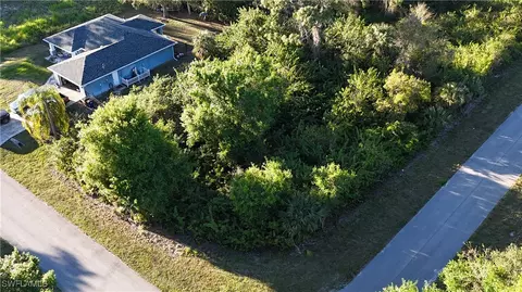 3832 Hopevale St, Fort Myers, FL 33905