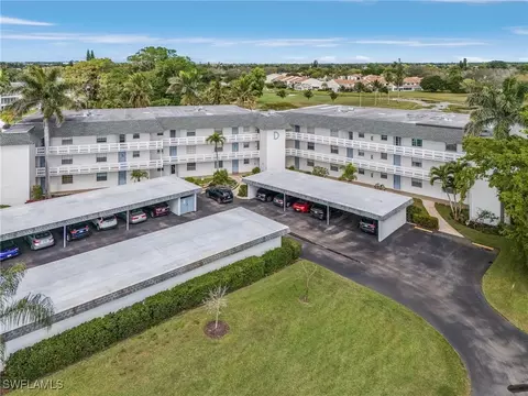 315 Saint Andrews Blvd #D23, Naples, FL 34113