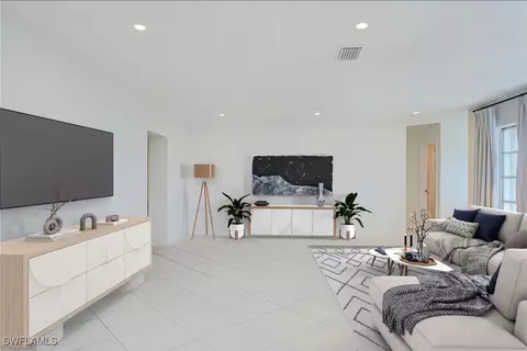189 Mentor Dr, Naples, FL 34110 photo 2