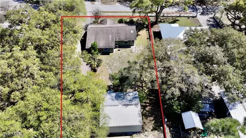 View/Area - 210 Hardee St, Labelle, FL 33935 photo 2 of 2