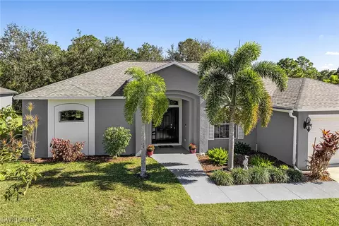 2612 Nature Pointe Loop, Fort Myers, FL 33905
