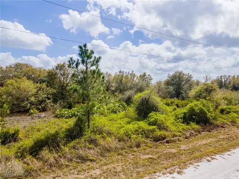 1108 Abbott Ave, Lehigh Acres, FL 33972
