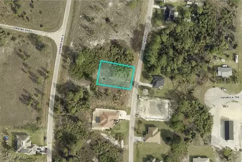 724 Goldwyn Ave S, Lehigh Acres, FL 33974