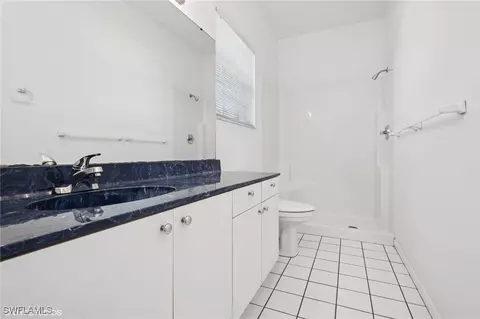 Bath - 310 136th Ct E, Bradenton, FL 34212 photo 4 of 4