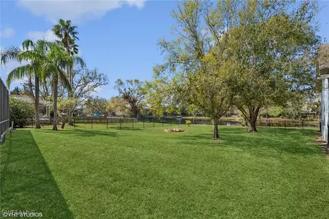 Exterior - 310 136th Ct E, Bradenton, FL 34212 photo 8 of 10