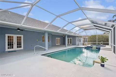 Exterior - 310 136th Ct E, Bradenton, FL 34212 photo 5 of 10