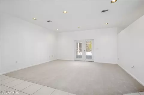 Living - 310 136th Ct E, Bradenton, FL 34212 photo 4 of 6