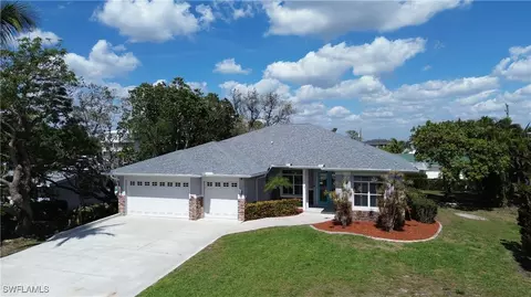 4958 Riverside Dr, Estero, FL 33928