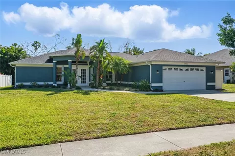 13740 Willow Bridge Dr, North Fort Myers, FL 33903