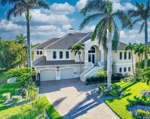 1313 Eagle Run Dr, Sanibel, FL 33957