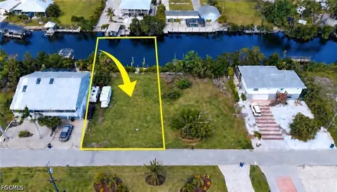 5250 Martin Cv, Bokeelia, FL 33922