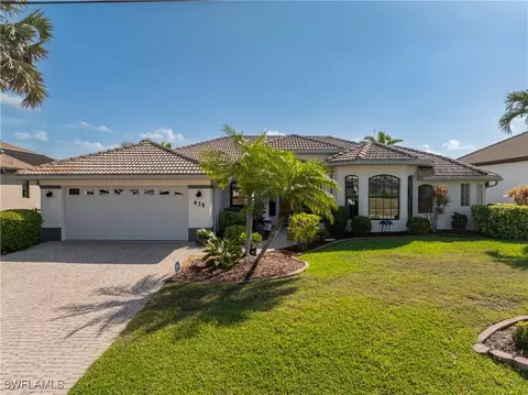 435 SW 38th Pl, Cape Coral, FL 33991