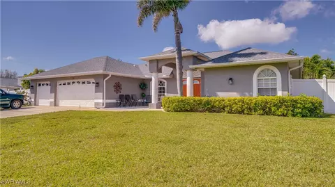 3802 SE 3rd Pl, Cape Coral, FL 33904