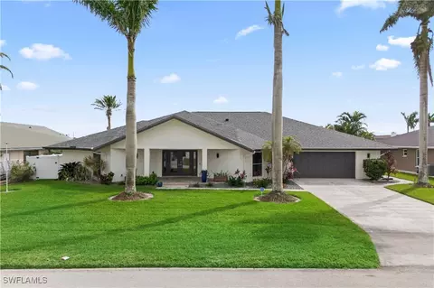 422 SW 45th St, Cape Coral, FL 33914