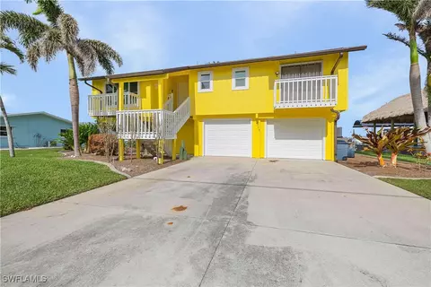 2705 Sanibel, Saint James City, FL 33956