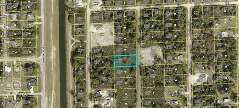 1761 Pine Ave, Lehigh Acres, FL 33972