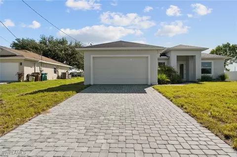 1213 NE 19th Ct, Cape Coral, FL 33909