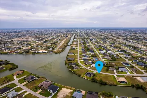 622 NE 8th St, Cape Coral, FL 33909