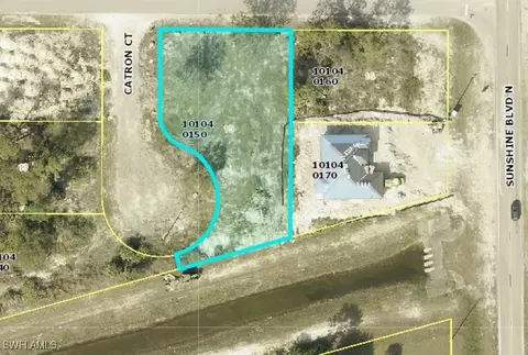 3702 Catron Ct, Lehigh Acres, FL 33971