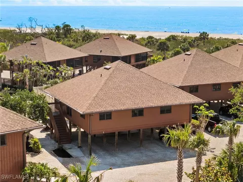 8 Olde Middle Gulf Dr #1, Sanibel, FL 33957