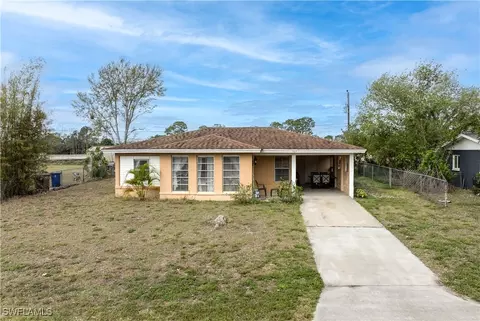 307 Rushmore Ave N, Lehigh Acres, FL 33936