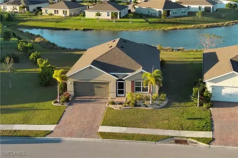 2709 Foralesca Ct, Cape Coral, FL 33909