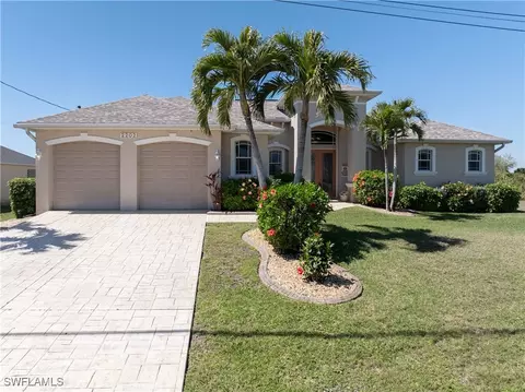 2202 NE 13th Ave, Cape Coral, FL 33909