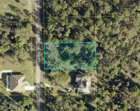 108 Wells Ave, Lehigh Acres, FL 33936