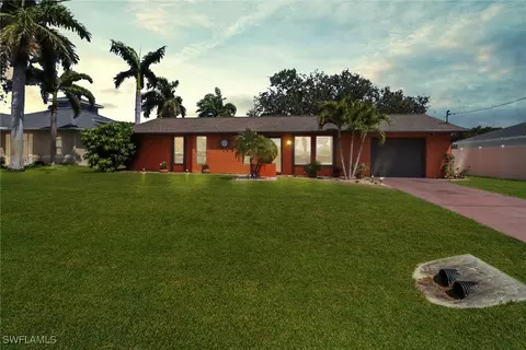 529 SE 16th Pl, Cape Coral, FL 33990