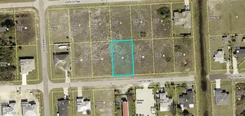 2706 21st St SW, Lehigh Acres, FL 33976