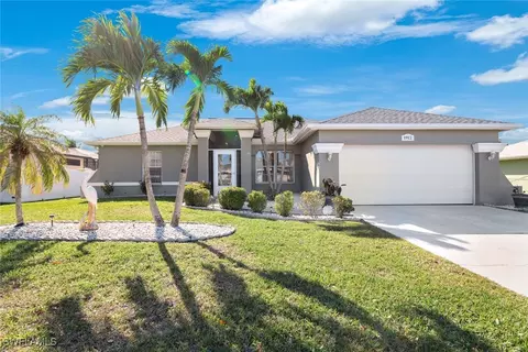 1912 SE 8th Pl, Cape Coral, FL 33990