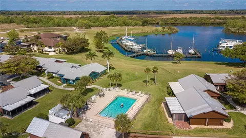 1100 River Run, Labelle, FL 33935