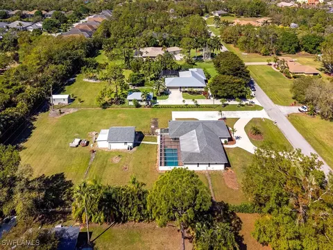 9520 Coralee Ave, Estero, FL 33928 photo 22