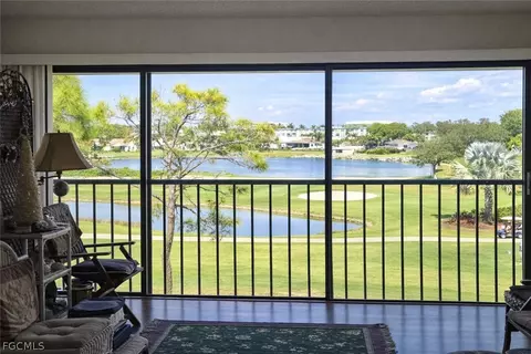 7 Lake Breeze Dr #410, Fort Myers, FL 33907