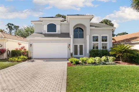 7430 Meldin Ct, Naples, FL 34104