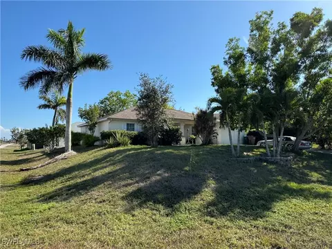 2102 NW 14th Ln, Cape Coral, FL 33993