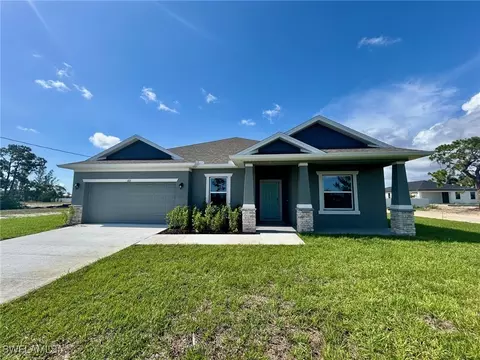 2121 NW 27th St, Cape Coral, FL 33993